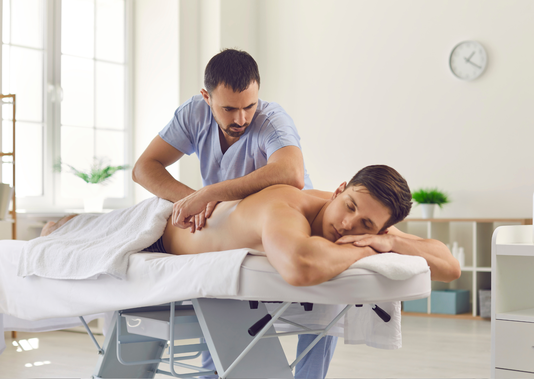Massoterapia: Cos’è, Benefici e Come Funziona il Massaggio Fisioterapico